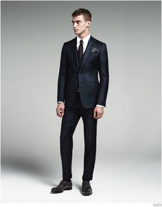 Clément Chabernaud Models Gucci Mens Tailoring Suit Collection image Gucci Mens Tailoring Suit Collection Clement Chabernaud 008 800x1023 Suit Collection, Men Slides, Mens Fashion Classic, Mens Fashion Inspiration, Men Formal, Mens Fashion Classy, Fashion Victim, Men Style Tips