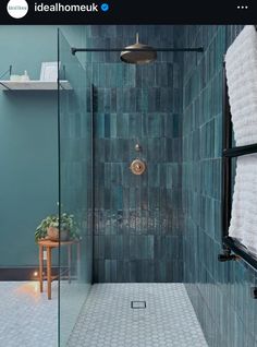 Blue Master Shower Tile, Bathroom Interior Blue Tiles, Bathroom Suite Ideas, Black Blue Bathroom, Blue Tiled Bathroom, Blue Bathroom Tiles, Blue Tile Bathroom, Blue Tile Shower Ideas