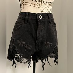 Xs (26) Distressed Black Shorts Ripped Jeans Shorts, Gothic Shorts, Ripped Jean Shorts, Concert Outfits, High Waist Shorts, Shorts Black, Black Shorts, Concert Outfit, Jeans Shorts