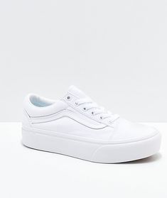 Vans Old Skool True White Platform Skate Shoes size 4.0 men/5.5 women Vans Platform, White Platform Shoes, Pink Vans, Vegan Sneakers, White Platform, Womens Shoes High Heels, Leather Shoes Woman, Vans Old Skool, Vans Old Skool Sneaker