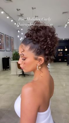 Curly Hair Up, Hairstyles 2024, Quick Natural Hair Styles, Curly Hair Styles Easy