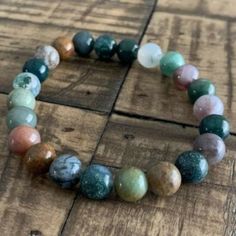 Yoga Halloween, Chakras Crown, Rainbow Christmas, Zodiac Gemini, Gemini And Virgo, Energy Balance, Rainbows Christmas, Indian Agate, Gemini Virgo