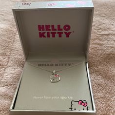 Necklace Never Lose Your Sparkle Fine Silver Plated Cute Silver Hello Kitty Necklace, Cute Hello Kitty Silver Necklace, Hello Kitty Sterling Silver Necklace, Hello Kitty Christmas Gifts, Girl Things To Buy, My Wishlist Ideas, Jewelry Hello Kitty, Hello Kitty Necklace, Silver Jewelry Necklaces