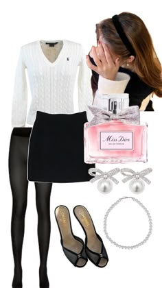 Blair Waldorf Business Style, Blair Waldorf Wardrobe Essentials, Blair Waldorf Style Inspiration, Blair Waldorf Essentials, How To Dress Like Blair Waldorf, Blair Waldorf Winter Outfits, Blair Waldorf Jewelry, Blair Wolford Outfit, Fancy School Outfits