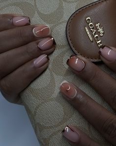 My ideal fall colours are browns, nudes, golds and rose golds. Happy Sunday 🤎 #dovenailsbysharon #structuredmanicure No Tip Nail Ideas Short, Aesthetic Gold Nails, Nude Christmas Nail Designs, Fall Manicure Ideas For Short Nails, Fall Gel X Nails, Short Round Acrylic Nails, Aphrodite Nails, Short Rounded Acrylic Nails, Square Nails Short