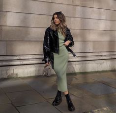 Date Night Outfit With Doc Martens, Outfit Botas, Casual Day Outfits, Outfit Inspo Fall, Fall Fashion Outfits, Looks Style, Outfit Casual