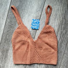 Crochet Sugar Almond Size Medium Nwt Very Stretchy Brown Knit Crochet Top For Summer, Summer Brown Knit Crop Top, Brown Knit Summer Top, Brown Knit Top For Summer, Brown Knit Crop Top For Spring, Free People Tank Top, Free People Tank, Floral Sleeveless Top, Tie Dye Tank Top