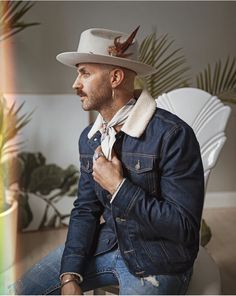 Manly Fashion, Bailey Hats, Scarves Men, Men In Hats, Older Mens Fashion, How To Dress Well, Accessory Inspo, Mad Hatters