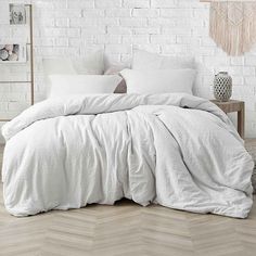 PRICES MAY VARY. 【Soft & Cozy】Crafted from premium washed microfiber, this smooth comforter set is ultra soft and comfortable. The cloud-like down alternative filling creates a fluffy comforter, providing you with extra and unpredictable comfort and the best sleep ever. The bedding set includes 1 queen comforter (90x90) and 2 pillow shams (20x26). 【Lightweight yet Warm】Whether you prefer warm or cool, this breathable all-season bed set is just right. It will keep your warmth in the winter, while Twin Xl Duvet Covers, Farmhouse White, Twin Xl Comforter, Affordable Bedding, White Comforter, Design Seeds, Bed Sets, King Comforter, Dorm Bedding