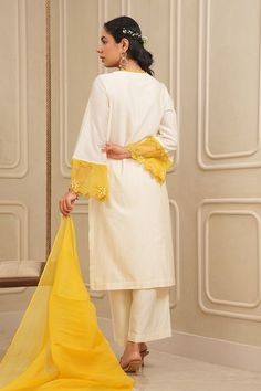 Off white straight kurta with floral thread, beads, sequins embroidery and cutwork hem detailing. Paired with solid palazzo and mustard yellow dupatta. - Aza Fashions Yellow Dupatta, Kurta And Palazzo, Thread Beads, Palazzo Set, Straight Kurta, Embroidery Floral, Sequins Embroidery, Silk Embroidery, Silk Organza