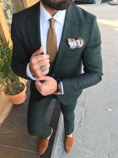 Mens Suit Colors, Green Suit Men, Pant Trouser, Man In A Suit, Modern Suits