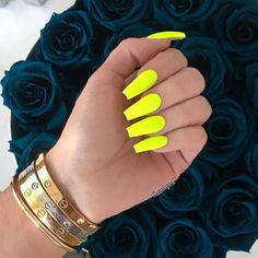 Neon Yellow Nails, Neon Acrylic Nails, Yellow Nail Art, Yellow Nails Design, Yellow Nails, Short Acrylic Nails