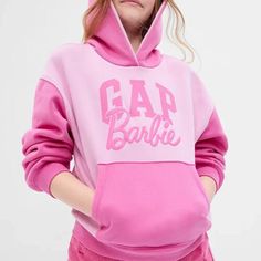 ad eBay - Find many great new & used options and get the best deals for Gap X BARBIE Iconic Pink Hooded Pullover Sweatshirt Girls Size XL 12 new at the best online prices at eBay! Free shipping for many products! Hoodie Gap, Barbie Kids, Barbie Logo, Arch Logo, Bright Fashion, Pink Barbie, Kids Items, Gap Kids, Knit Hoodie