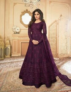 Purple Anarkali, Net Anarkali, Shamita Shetty, Designer Anarkali Dresses, Anarkali Dresses, Long Anarkali, Designer Anarkali Suits, Gown Suit, Abaya Style