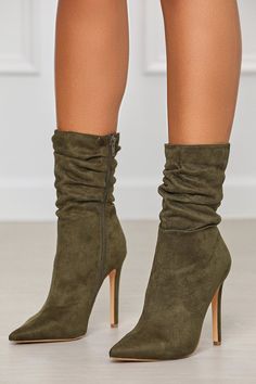 Ankle-high Heeled Boots With Wrapped Heel For Fall, Suede Ankle-high Heeled Boots For Party, Ankle-high Suede Boots With Wrapped Heel, Ankle-high Suede Heeled Boots With Stacked Heel, Suede Ankle-high Booties, Sue Barker, Elegant Shoes Heels, Outfit Baby Shower