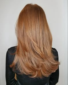 Honey Brown Hair, Honey Blonde Hair, Natural Movement