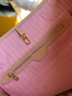 Size: 32cm*29cm*17cm It comes with Dust box, Care manual, Tag, and Paper bag. Supreme Bag, Lv Bag, Caribbean Netherlands, Louis Vuitton Bag, Clutch Bag, Paper Bag, Bag Lady, Louis Vuitton, The Unit