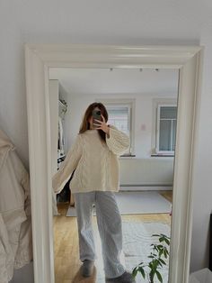 Minimal Style Outfits, Outfit Inso, Summer 24, Minimal Fashion, Scandinavian Style, Spring Summer, Fashion Outfits, Quick Saves