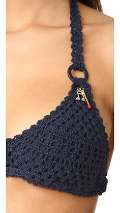 Easy crochet top | Crochet patterns Crochet Swimwear Boho, Crochet Top Ideas, Chunky Yarn Crochet, Crochet Blouses, Crochet Blouse Pattern, Mode Crochet