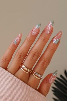 College Drinks, Classy Acrylic Nails, Almond Acrylic Nails, Classy Nails, Pretty Acrylic Nails, Chic Nails