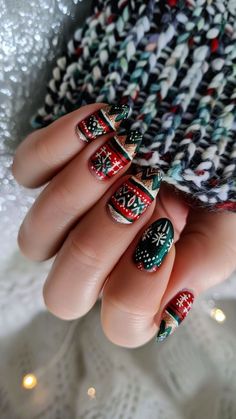 Xmas Nail Designs, Holiday Manicure