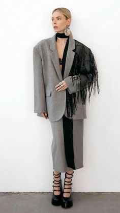 Blazer Outfits, Fashion Stylist, Dandy, Fashion Details, Look Fashion, Classy Outfits, Fashion Inspo Outfits, Casual Chic