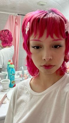 pink hair inspo / pink hairstyle inspo Pink Hair 90s, Pink Hair Short Bangs, Mixed Pink Hair, Pink And Orange Hair Short, Dyed Hair Inspiration Pink, Vivid Pink Hair, Short Pink Hair Aesthetic, Pink Shag Hair