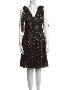 Dolce & Gabbana A-Line DressBlackPrintedSleeveless with V-NeckConcealed Zip Closure at BackDesigner Fit: Dresses by Dolce & Gabbana typically fit true to size. Knee Length Dress, Knee Length, Print Patterns, Dolce And Gabbana, A Line, Dress Outfits, Clothes For Women, Dresses, Clothes