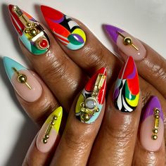 Puerto Rico Nails Designs, Nail Art Display Ideas, Wild Nail Art, African Nails, Red Carpet Nails, Luxe Nails, Almond Acrylic Nails Designs, Shellac Colors, Abstract Nail