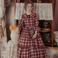 Vintage Outfit Inspiration, Simple Kurta Designs, Classic Lolita, Vintage College, Dress Tops, Anne With An E, Vintage Style Dresses, Lovely Clothes, Kurta Designs