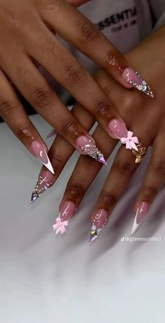 Nails Ideas Black Women, Girly Nails, Poly Gel, French Tip Acrylic Nails, Glow Nails, Dope Nail Designs