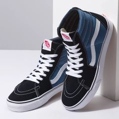 The Sk8-Hi was introduced in 1978 as Style 38, and showcased the now-iconic Vans Sidestripe on a new, innovative high top silhouette. As only the second model featuring the recognizable marker formerly known as the “jazz stripe,” the Sk8-Hi brought a whole new look to the Vans family. Honoring that first legendary high top, the Sk8-Hi is made with sturdy suede and canvas uppers in a variety of classic and unexpected colorways. This lace-up shoe also includes re-enforced toe caps, supportive padd Vans Azul, Vans Sk8 Hi Platform, Estilo Vans, Tennis Girl, Sk8 Hi Vans, Vans Old School, Tenis Vans, Vans Outfit, Blue Vans