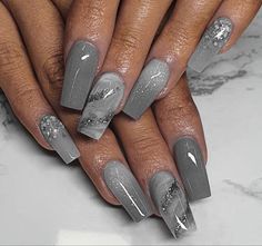 Acrylic Nail Designs Gray, Gray Nail Ideas Acrylic, Grey Acrylic Nails, Grey Nail Designs, Gray Nails, Unique Acrylic Nails, Short Acrylic Nails Designs, Silver Nails