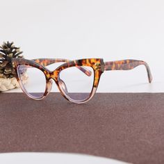 Tortoise Glasses, Cat Eye Glasses Frames, Eye Glasses Frames, Style Essentials, Eye Frames, Cat Eye Frames, Cat Eye Glasses, Glasses Online, Prescription Glasses