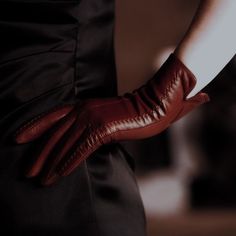 Gloves Aesthetic, Vanellope Y Ralph, Red Leather Gloves, Lizzie Hearts, Mrs Hudson, Leather Gloves Women, Gloves Fashion, Female Shorts, Dark Feminine Aesthetic