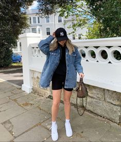 Mlb Cap Outfit Women, Outfits Con Biker, Baguio Outfit, Outfits Modernos, Biker Short, Causual Outfits, Athleisure Outfits, San Diego Padres, Sporty Outfits