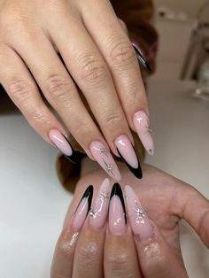 Long Nails Black Design, Plain Acrylic Nails, Edgy Nails, Nails Now, Minimal Nails, Black French, Cat Nails, Pink Acrylic Nails, Fire Nails