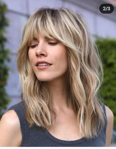 Long Shag Haircut, Medium Layered Hair, Medium Length Hair With Layers, Shag Hairstyles, Shag Haircut, Penteado Cabelo Curto, Trending Haircuts, Haircuts With Bangs, Shoulder Length Hair