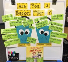 a bulletin board with two faces and words on it that say, how can you create a culture of kindness in your classroom?