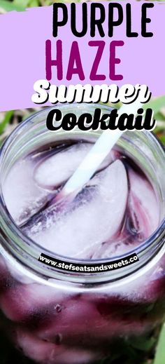 Football Party Cocktails, Purple Drinks Alcohol, Purple Liquor, Mixed Drinks Alcohol Recipes, Grape Cocktails, Purple Cocktails, Purple Drinks