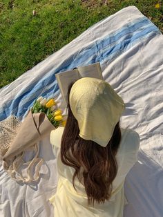 Rameesha Core, Cottage Core Beach Outfit, Picnic Core Outfit, Spring Core Outfits, Serra Core, Varsha Core, Amy Core Aesthetic, Kalani Core, Cottage Core Outfits Aesthetic