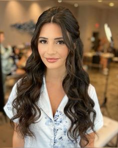 Reception Hairstyles, Bridesmaid Hair Inspo, Wedding Hair Brunette, Bridal Hair Half Up, Bridemaids Hairstyles, Bridal Hair Down, Rambut Brunette, Wedding Hair Half, Engagement Hairstyles