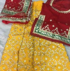 Poshak Marwadi Dress, Lehenga Pattern, Simple Lehenga, Punjabi Outfits, Indian Designer Suits