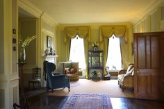 the living room is clean and ready for us to use in its new owner's home