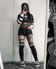 E Girl Style, Punk Emo, E Girl, Tomboy Style Outfits, Looks Black, Style Clothes, Swaggy Outfits