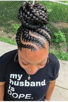 Ponytail Braids For Black Women, Feedin Braids Ponytail, African Ponytail, Diva Hairstyles, Braided Cornrows, Cornrow Updo Hairstyles, Creative Braids, Ghana Braids Hairstyles, Cornrow Ponytail