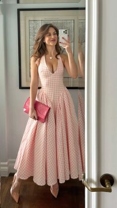 Vintage Summer Outfits, Pretty Fashion, Dresses Classy, Barbie Style, Elegant Dresses Classy, Dream Style, Chic Dresses, Pretty Style, Aesthetic Makeup