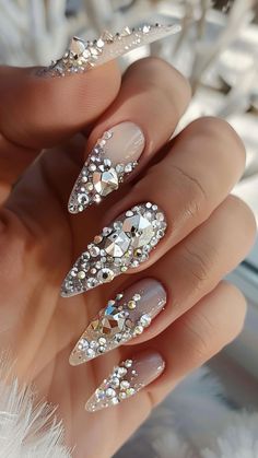 Celebrity Nail Designs, Texas Nails, Pretty Manicures, Image Nails, Queen Nails, Chrome Nails Designs, Plain Nails, La Nails, Celebrity Nails