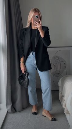 Mode Tips, Blazer Outfits For Women, Mode Boho, Blazer Outfit, Elegante Casual, Mode Casual, Stylish Work Outfits, Business Outfit