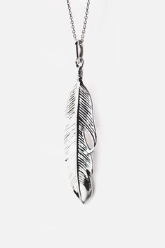 Sterling Silver Feather Charm Necklace Silver Necklace Outfit, Silver Feather Necklace, Feather Necklace, Charm Necklace Silver, Silver Feather, Feather Pendant, Feather Charms, Feather Necklaces, Antique Earrings